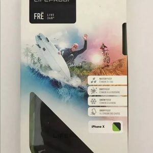 Lifeproof Fre iPhone X case waterproof